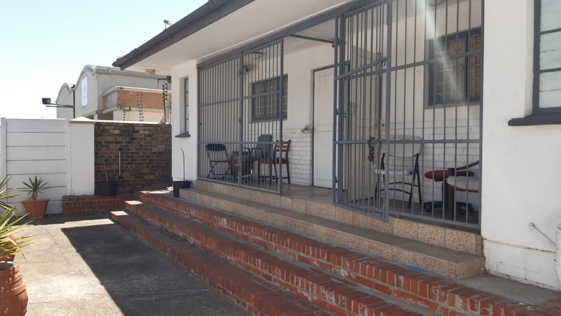 Mj Accomodation Cape Town Eksteriør bilde